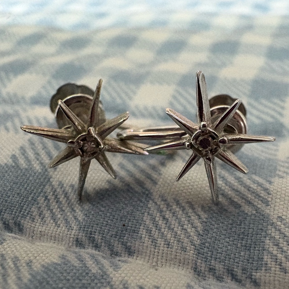 14K White Gold and Diamond Vintage Starburst Earrings